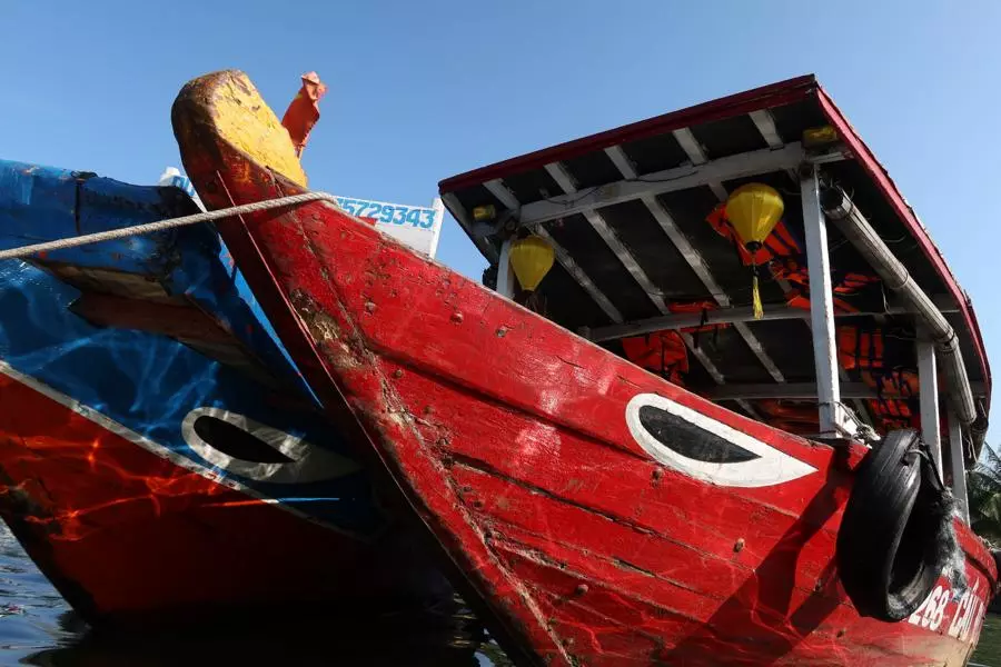 Wykorzystaj swój smartfon do zdalnego fotografowania oraz edycji i udostępniania zdjęć w podróży. Aparat Canon PowerShot G7 X Mark III utrzymuje stałą łączność Bluetooth i przesyła pliki za pośrednictwem sieci Wi-Fi. Aplikacja Canon Camera Connect umożliwia zdalne filmowaAparat Canon PowerShot G7X Mark III czarnynie i fotografowanie.